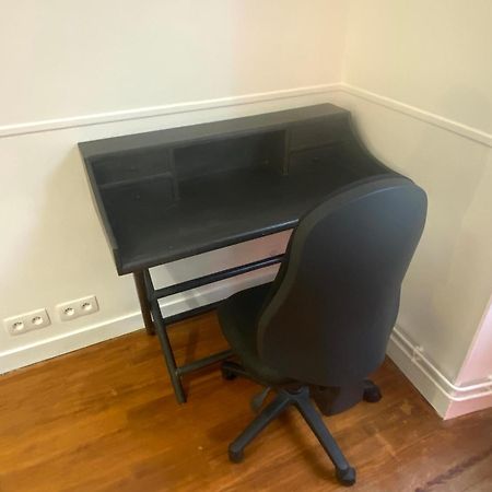 Floydroom'S Pau Chambre Hotes Dans Appartement Partage Proche Chateau ภายนอก รูปภาพ